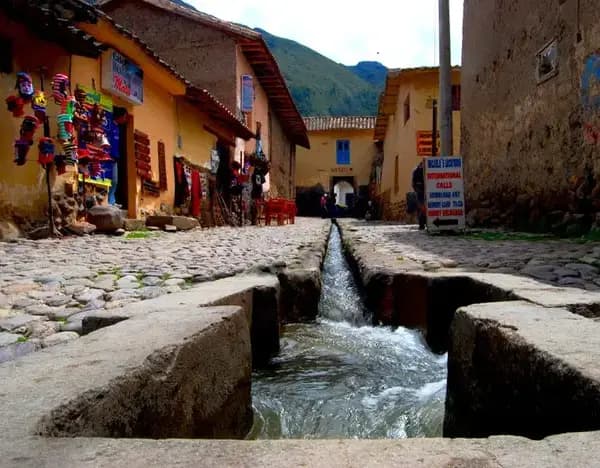 Baños Lares